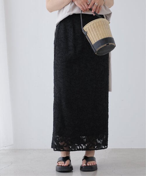 frames RAY CASSIN（フレームスレイカズン）の「シアージャガードナロースカート（スカート・レディース・キナリ/ブルー/ブラック・FREE）」の4枚目の写真