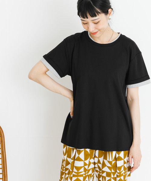 UR Lab.(アーバンリサーチラボ)の「レイヤード風Tシャツ(Tシャツ/カットソー・レディース・ベージュ/ブラック/オフホワイト・FREE)」の1枚目の写真