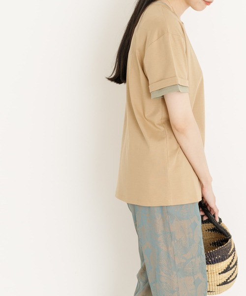 UR Lab.(アーバンリサーチラボ)の「レイヤード風Tシャツ(Tシャツ/カットソー・レディース・ベージュ/ブラック/オフホワイト・FREE)」の14枚目の写真