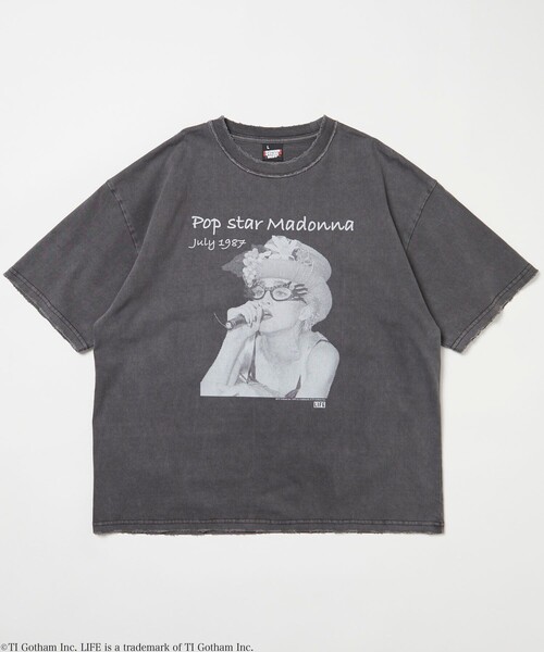 LIFE(ライフ)の「LIFE/ライフ 別注 マドンナ コラボフォト コラージュTシャツ/SP LIFE Madonna Dot Tee(Tシャツ/カットソー・メンズ・オフホワイト/グレー・MEDIUM/LARGE)」の8枚目の写真