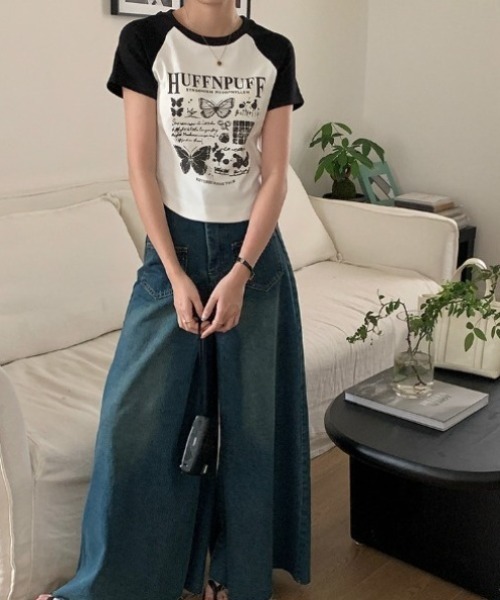 deux amour(ドゥーザムール)の「ラグラン配色短丈半袖Tシャツ(Tシャツ/カットソー・レディース・ホワイト・FREE)」の11枚目の写真