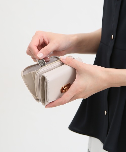 Honeys(ハニーズ)の「金具ジップウォレット(財布・レディース・ピンク/ブラック/グレイッシュベージュ/ミント・FREE)」の8枚目の写真