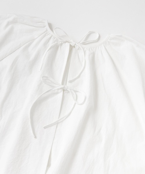 KBF（ケイビーエフ）の「前後2WAYボリュームブラウス（シャツ/ブラウス・レディース・オフホワイト/ミント/ブルー/ダークブラウン・ONE）」の15枚目の写真