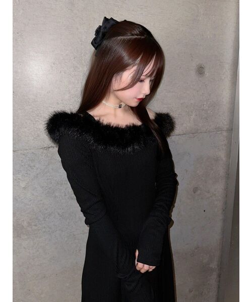 EATME（イートミー）の「ベロアリボンバンスクリップ（バレッタ/ヘアクリップ・レディース・ブラック・FREE）」の4枚目の写真