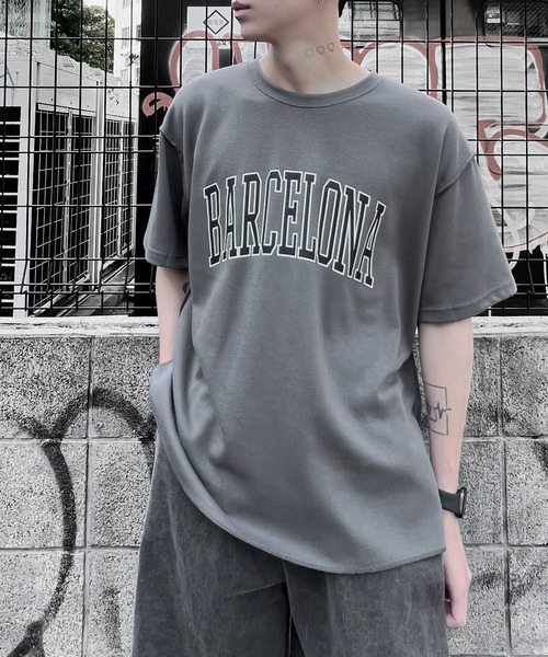 Figments(フィグメンツ)の「BARCELONA Tシャツ(Tシャツ/カットソー・レディース・ダークグレー/ブラック・FREE)」の15枚目の写真