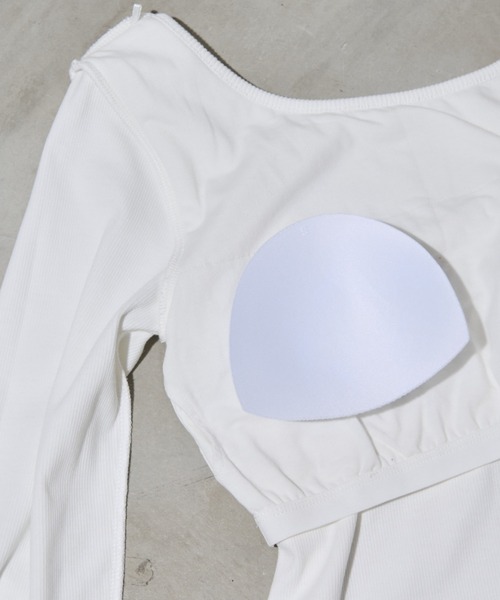 Aunt Marie's(アントマリーズ)の「カップ付バックオープンロングスリーブトップス/カットソー(Tシャツ/カットソー・レディース・ホワイト/ブラック/チャコールグレー/グレー/ネイビー/ブラウン・FREE)」の8枚目の写真