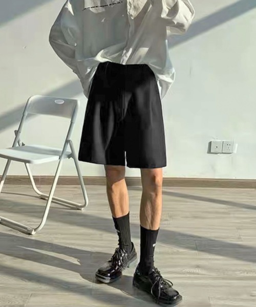 Theater code（シアターコード）の「tuck short/タックショーツ（スラックス・メンズ・ブラック/ダークグレー・S/M/L）」の6枚目の写真