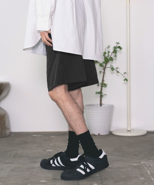 Theater code（シアターコード）の「tuck short/タックショーツ（スラックス・メンズ・ブラック/ダークグレー・S/M/L）」の14枚目の写真