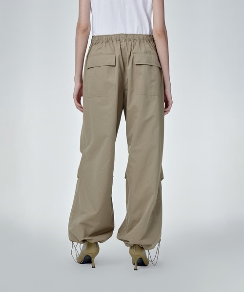 JNBY(ジェーエヌビーワイ)の「Drawstring Wide-leg Trousers(その他パンツ・レディース・ホワイト/ブラック/ベージュ・38/36/40)」の15枚目の写真