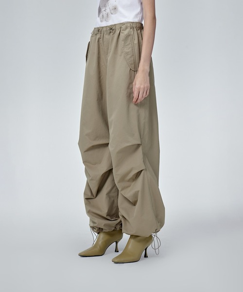 JNBY(ジェーエヌビーワイ)の「Drawstring Wide-leg Trousers(その他パンツ・レディース・ホワイト/ブラック/ベージュ・38/36/40)」の14枚目の写真