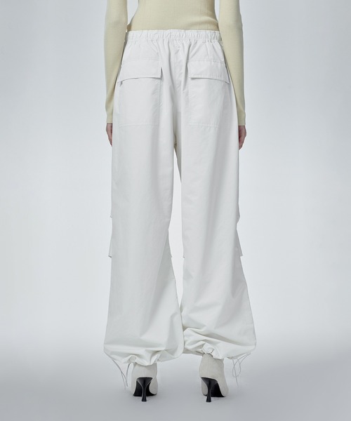 JNBY(ジェーエヌビーワイ)の「Drawstring Wide-leg Trousers(その他パンツ・レディース・ホワイト/ブラック/ベージュ・38/36/40)」の5枚目の写真
