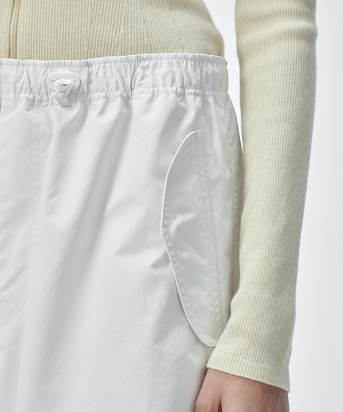 JNBY(ジェーエヌビーワイ)の「Drawstring Wide-leg Trousers(その他パンツ・レディース・ホワイト/ブラック/ベージュ・38/36/40)」の9枚目の写真