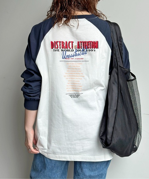 CPCM(シーピーシーエム)の「ツアーロゴラグランロンT(Tシャツ/カットソー・メンズ・オフホワイト/チャコールグレー/ホワイト・FREE)」の5枚目の写真