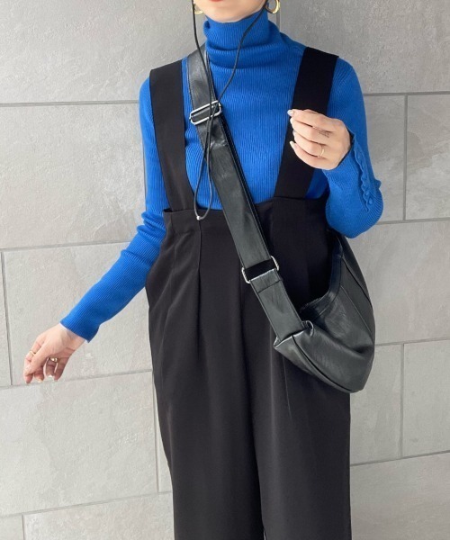 y/m by misato（イムバイミサト）の「袖ボタンハイネックニットトップス（ニット/セーター・レディース・ブルー/ブラック/マルチ/アイボリー・FREE）」の13枚目の写真