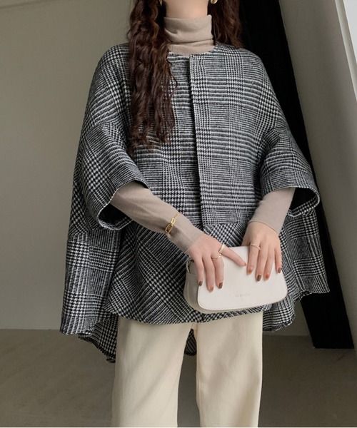 emi+(エミプラス)の「ビックシルエットチェック柄ドルマンポンチョ(ポンチョ・レディース・ブラック系その他/グレー系その他/グレー系その他2・M/L)」の6枚目の写真