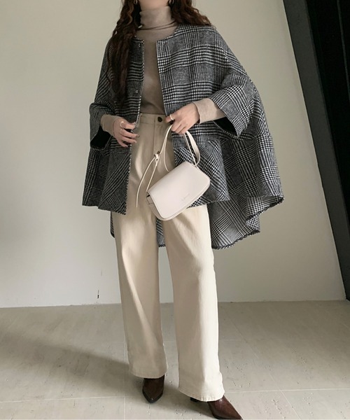 emi+(エミプラス)の「ビックシルエットチェック柄ドルマンポンチョ(ポンチョ・レディース・ブラック系その他/グレー系その他/グレー系その他2・M/L)」の8枚目の写真