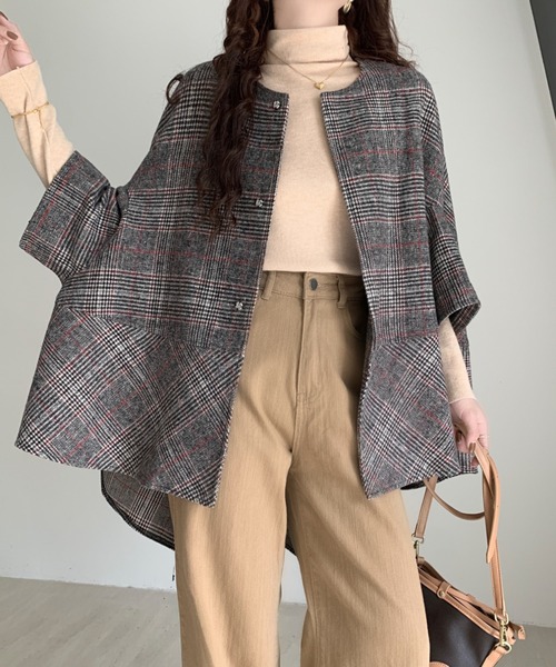 emi+(エミプラス)の「ビックシルエットチェック柄ドルマンポンチョ(ポンチョ・レディース・ブラック系その他/グレー系その他/グレー系その他2・M/L)」の11枚目の写真