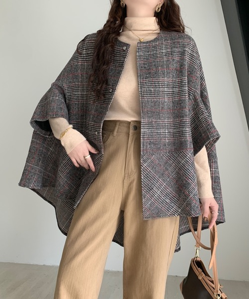 emi+(エミプラス)の「ビックシルエットチェック柄ドルマンポンチョ(ポンチョ・レディース・ブラック系その他/グレー系その他/グレー系その他2・M/L)」の12枚目の写真