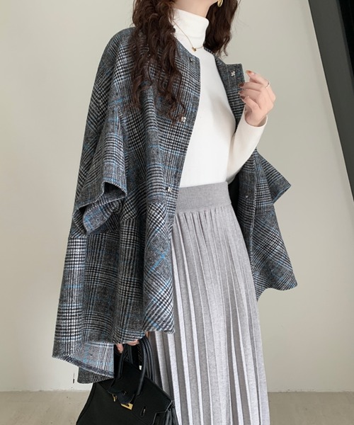 emi+(エミプラス)の「ビックシルエットチェック柄ドルマンポンチョ(ポンチョ・レディース・ブラック系その他/グレー系その他/グレー系その他2・M/L)」の16枚目の写真