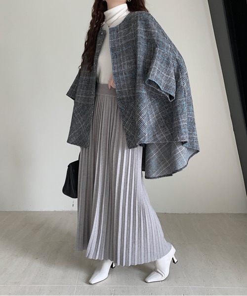 emi+(エミプラス)の「ビックシルエットチェック柄ドルマンポンチョ(ポンチョ・レディース・ブラック系その他/グレー系その他/グレー系その他2・M/L)」の19枚目の写真