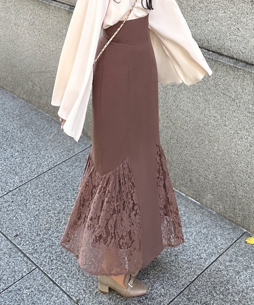 junoah(ジュノア)の「サイドレースマーメイドスカート(スカート・レディース・ブラウン/ベージュ/ブラック・LARGE/SMALL/MEDIUM)」の2枚目の写真