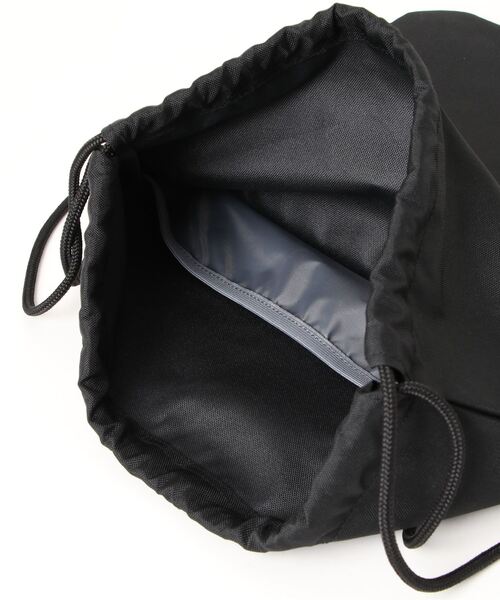 NEW BALANCE(ニューバランス)の「《New Balance》チーム ドローバック 15L(エコバッグ/サブバッグ・メンズ・ブラック・フリー)」の4枚目の写真