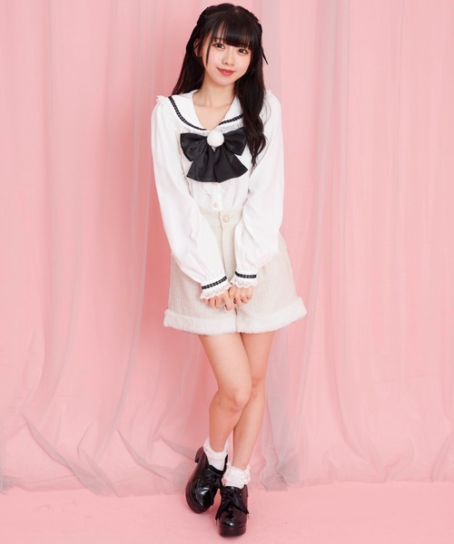 Secret Honey(シークレットハニー)の「うさぎしっぽ裾ファーパンツ(その他パンツ・レディース・グレー/キナリ・MEDIUM)」の3枚目の写真