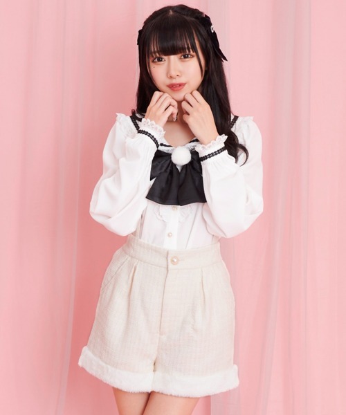 Secret Honey(シークレットハニー)の「うさぎしっぽ裾ファーパンツ(その他パンツ・レディース・グレー/キナリ・MEDIUM)」の4枚目の写真