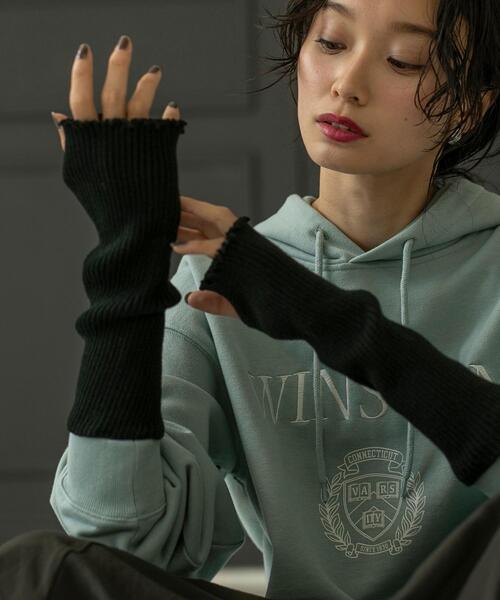 coen(コーエン)の「メローアームウォーマー(アームカバー・レディース・オリーブ/イエロー/ブラック・FREE)」の6枚目の写真