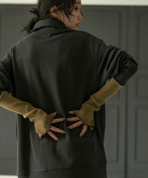 coen(コーエン)の「メローアームウォーマー(アームカバー・レディース・オリーブ/イエロー/ブラック・FREE)」の4枚目の写真