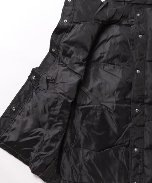 Ritzy（リッツィー）の「オーバーサイズ スタンドカラー エコダウンベスト（ダウンベスト・レディース・ブラック/ホワイト・M/L）」の19枚目の写真