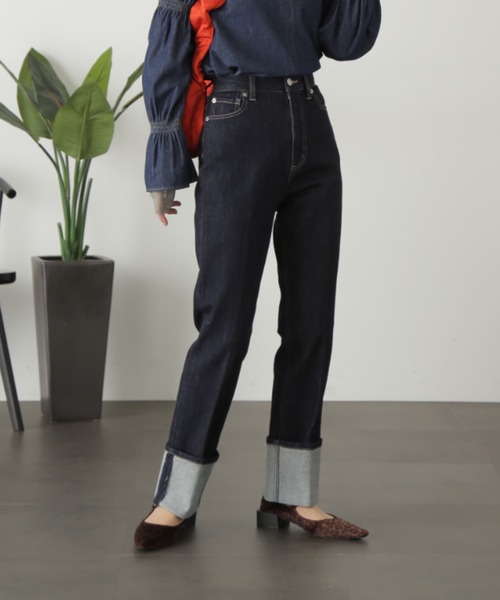 FREE'S MART(フリーズマート)の「ロールアップストレートデニムパンツ(デニムパンツ・レディース・ネイビー/ブラック・マルチサイズ)」の16枚目の写真