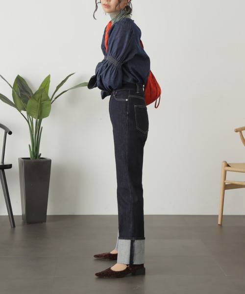 FREE'S MART(フリーズマート)の「ロールアップストレートデニムパンツ(デニムパンツ・レディース・ネイビー/ブラック・マルチサイズ)」の11枚目の写真