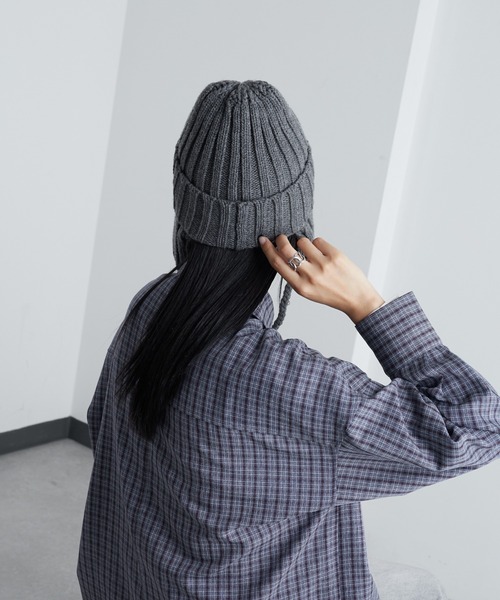 COLONY 2139（コロニートゥーワンスリーナイン）の「耳あて付き