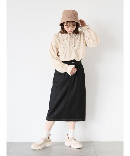 ehka sopo（エヘカソポ）の「【Maison SAJOU】刺繍ブラウス（シャツ/ブラウス・レディース・ラベンダー/ライトベージュ/オフホワイト・F）」の6枚目の写真