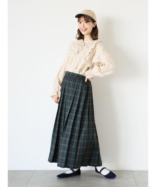 ehka sopo（エヘカソポ）の「【Maison SAJOU】刺繍ブラウス（シャツ/ブラウス・レディース・ラベンダー/ライトベージュ/オフホワイト・F）」の7枚目の写真