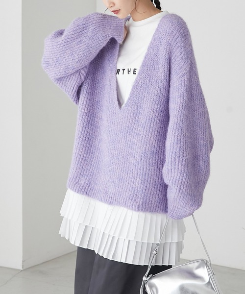 forksy.(フォルクシー)の「【forksy.】マルチウェイディープVネックニットプルオーバー(ニット/セーター・レディース・アイボリー/パープル/グレー・FREE)」の3枚目の写真