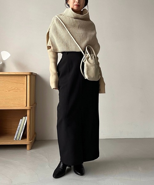 CAPRICIEUX LE'MAGE（カプリシューレマージュ）の「ニットケープ（マフラー・レディース・ベージュ/レッド/ブラック・FREE）」の22枚目の写真