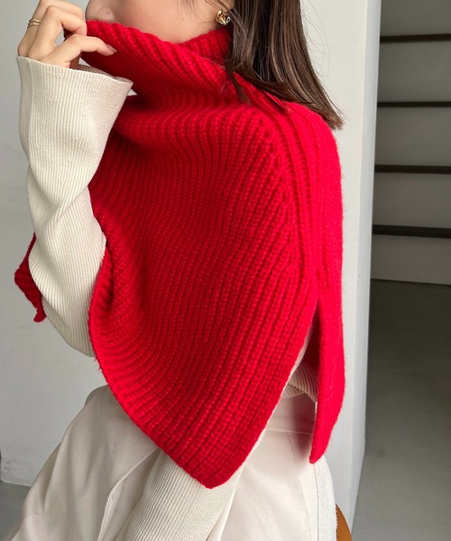 CAPRICIEUX LE'MAGE（カプリシューレマージュ）の「ニットケープ（マフラー・レディース・ベージュ/レッド/ブラック・FREE）」の10枚目の写真