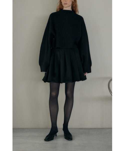 M_（エムアンダーバー）の「【M_】BACKBUTTON SHORT ニット（ニット/セーター・レディース・オフホワイト/ブラック/オレンジ・FREE）」の11枚目の写真