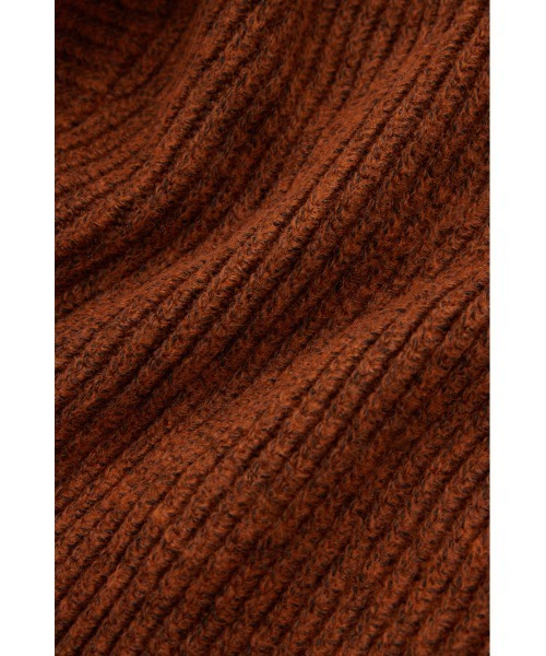 M_（エムアンダーバー）の「【M_】BACKBUTTON SHORT ニット（ニット/セーター・レディース・オフホワイト/ブラック/オレンジ・FREE）」の17枚目の写真