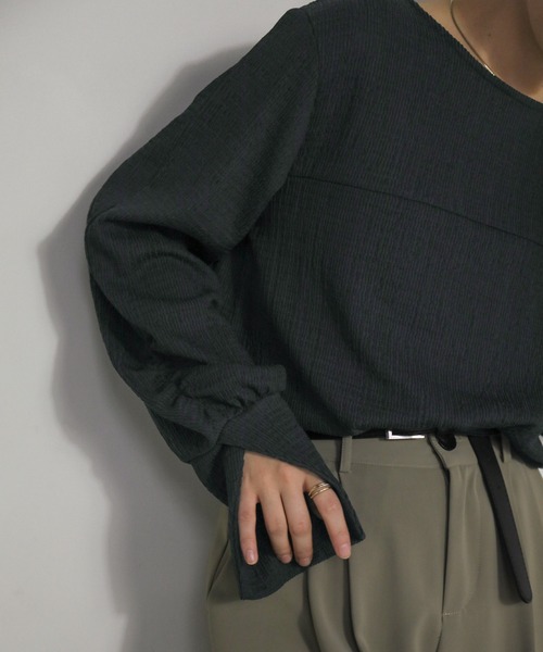 セール】【ZOZO限定】シャーリングスリットカフストップス（Tシャツ