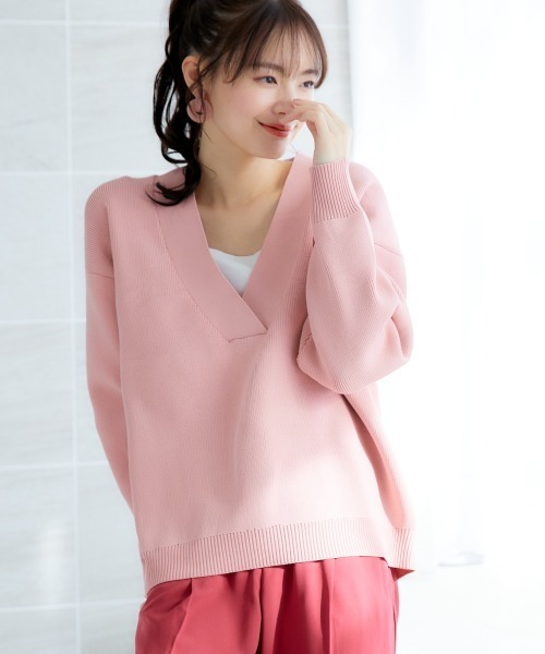 miclat（ミクラ）の「大きいサイズ　Vネックオーバーサイズニット　miclat（ニット/セーター・レディース・ネイビー/ライトピンク・4L/5L/3L/LL/L）」の11枚目の写真