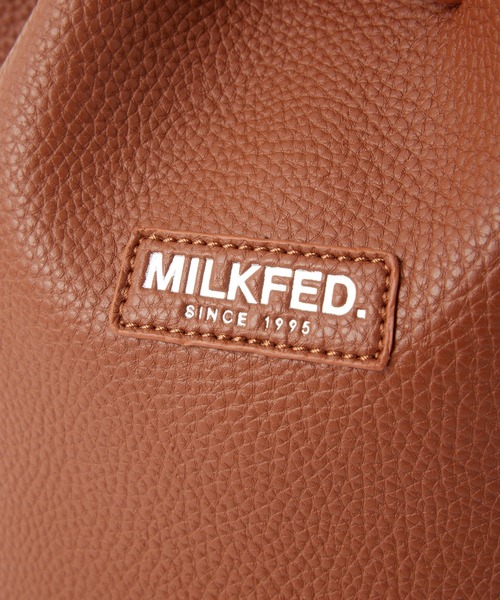 MILKFED.(ミルクフェド)の「DRAWSTRING SHOULDER BAG(ショルダーバッグ・レディース・ブラック/イエロー/ブラウン・ONE SIZE)」の6枚目の写真