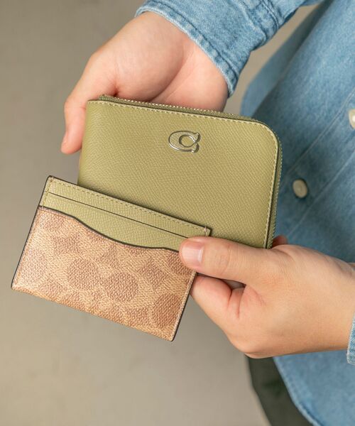 COACH コーチ Lジップウォレット シグネチャー キャンバス 財布 COACH（コーチ）の「3-IN-1 Lジップ ウォレット・シグネチャー