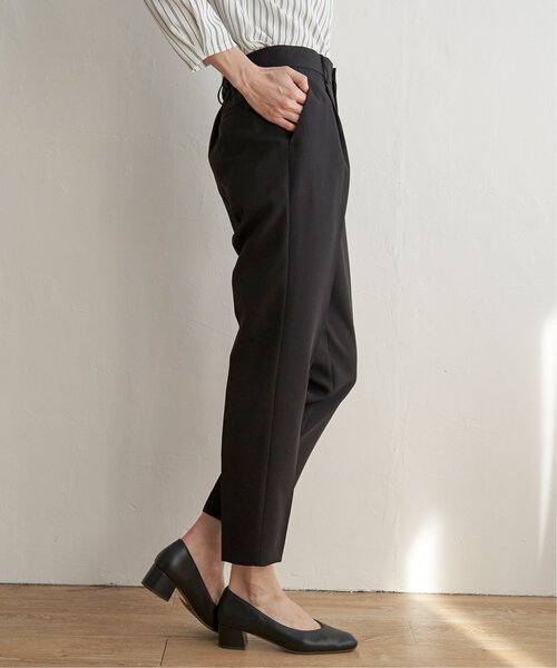 IKKA LOUNGE(イッカラウンジ)の「【洗濯機で洗える/フォーマル対応】ウォッシャブルテーパードパンツ【セットアップ対応】(その他パンツ・レディース・スモークグレー/ブラック/ネイビー・S/XL/L/M)」の14枚目の写真
