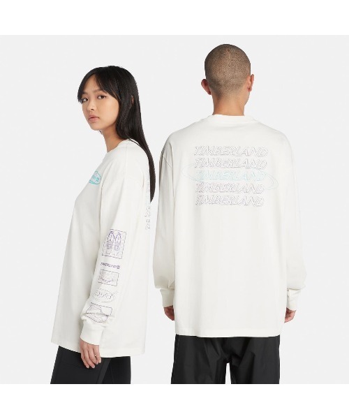 Timberland(ティンバーランド)の「オールジェンダー 長袖 グラフィック Tシャツ(Tシャツ/カットソー・メンズ・ブラック/オフホワイト・LARGE/SMALL/MEDIUM/X-LARGE)」の3枚目の写真