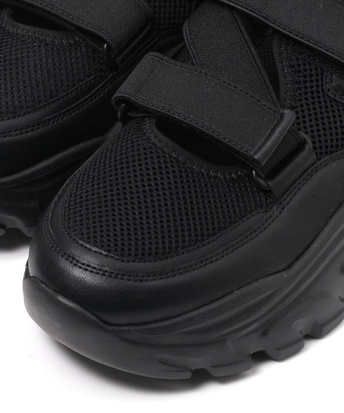 LAKOLE（ラコレ）の「ベルトスニーカー[MENS] / 100190（スニーカー・メンズ・ブラック/ホワイト・MEDIUM/LARGE）」の13枚目の写真