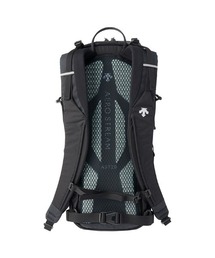 美品　DESCENTE（デサント）エアロストリームバックパック CS 20 背中に空気を エアロストリーム バックパック / リュック