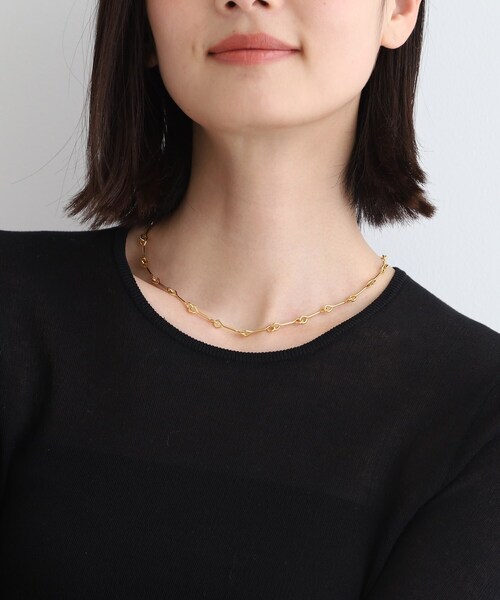 INDIVI(インディヴィ)の「◆【ショート】スティックチェーンネックレス(ネックレス・レディース・シルバー/ゴールド・00)」の7枚目の写真
